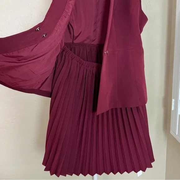 Sold - Picture 5 of 11